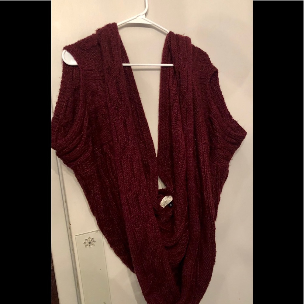 Oversized sweater/shrug